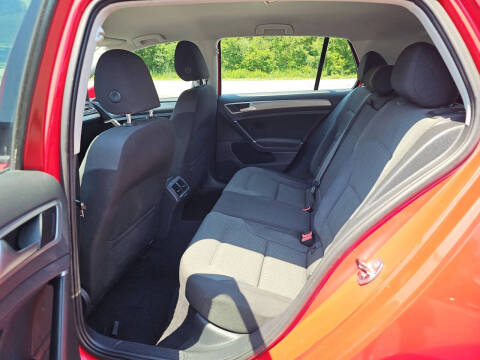 2016 Volkswagen Golf