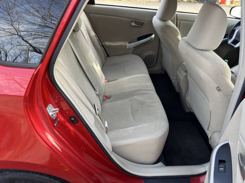 2012 Toyota Prius Two