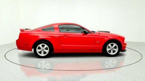 2009 Ford Mustang GT Deluxe