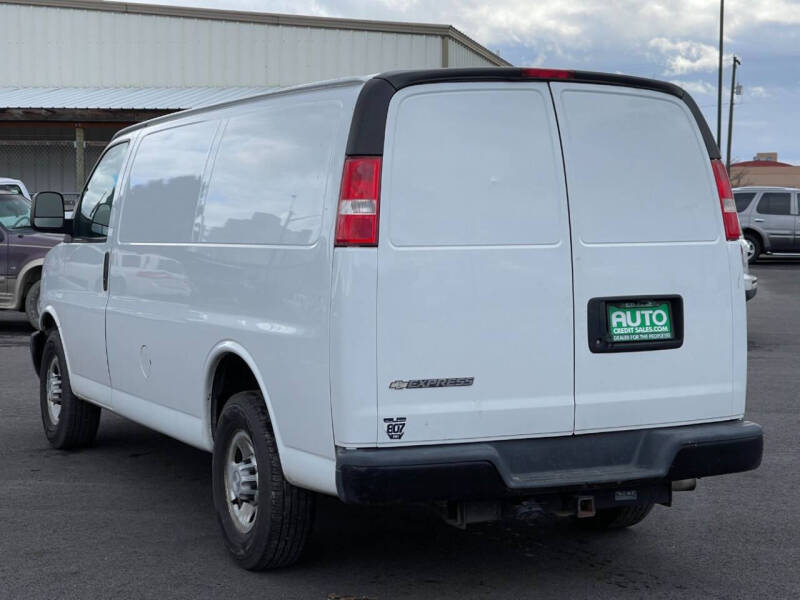2019 Chevrolet Express 2500