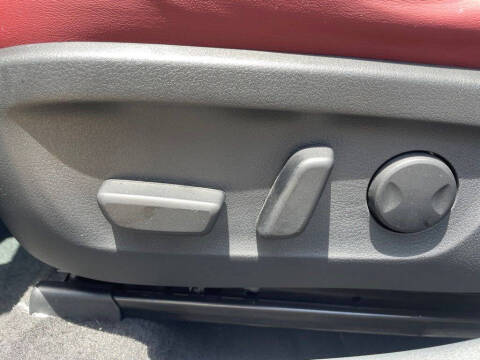 2023 Mazda Mazda3 Hatchback 2.5 S Carbon Edition