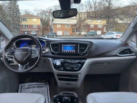 2018 Chrysler Pacifica Touring L