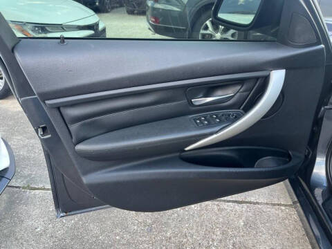 2013 BMW 3 Series 328i