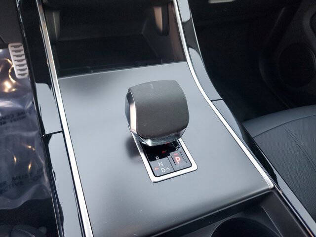 2024 Land Rover Range Rover Evoque P250 Dynamic SE