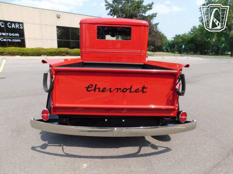 1933 Chevrolet Apache