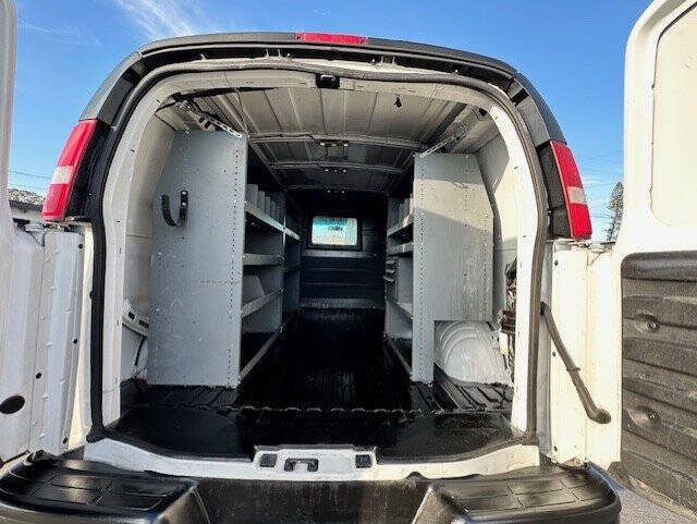 2018 Chevrolet Express 2500