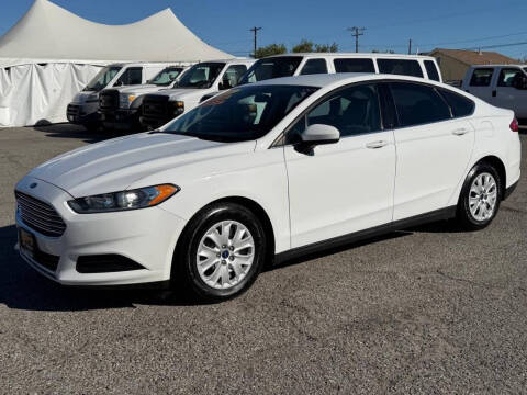 2014 Ford Fusion S