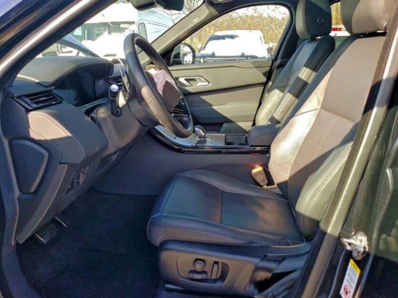 2025 Land Rover Range Rover Velar P250 Dynamic SE