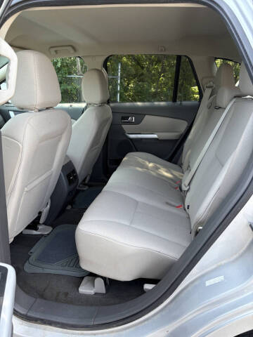 2013 Ford Edge SE