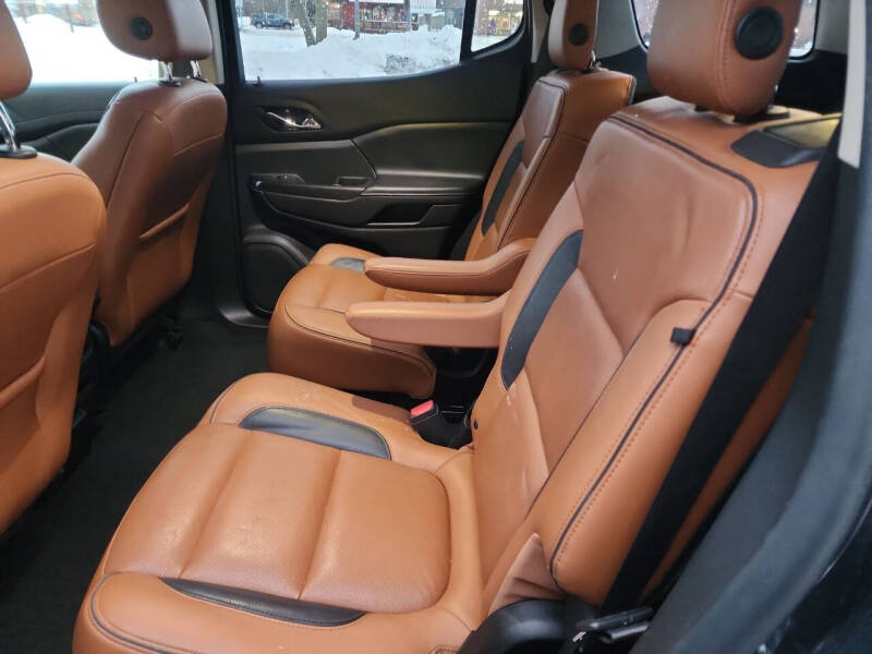 2019 GMC Acadia SLT-1