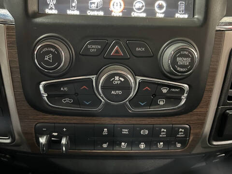 2017 RAM 3500 Laramie