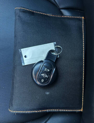 2017 MINI Hardtop 4 Door Cooper