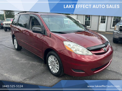 2008 Toyota Sienna for sale at Lake Effect Auto Sales in Chardon OH