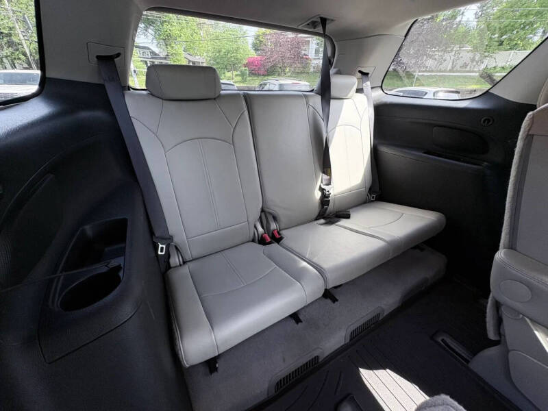 2012 GMC Acadia SLT-1