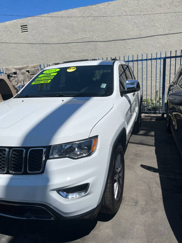 2018 Jeep Grand Cherokee for sale at LA PLAYITA AUTO SALES INC in South Gate CA