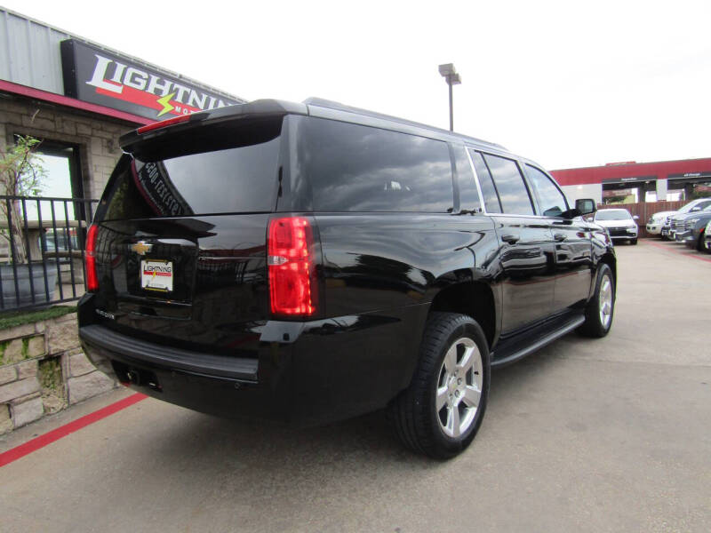2016 Chevrolet Suburban LT