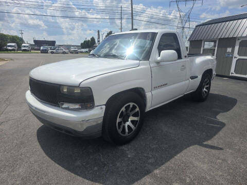 2000 Chevrolet Silverado 1500 LS