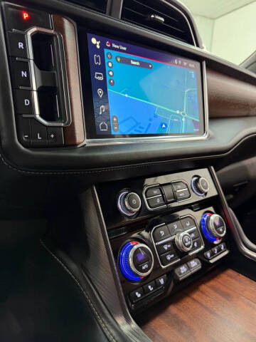 2023 GMC Yukon XL Denali Ultimate