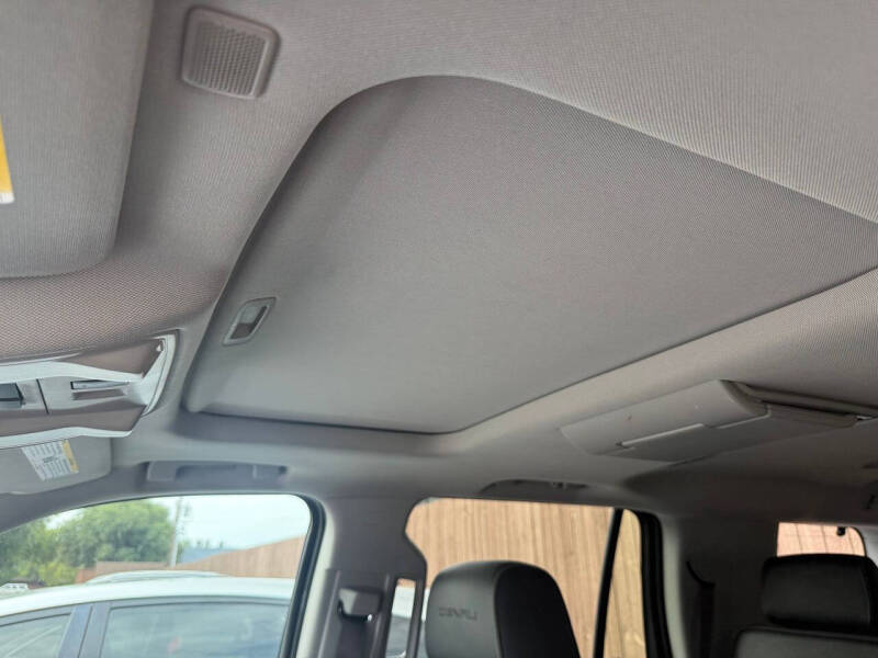 2017 GMC Yukon Denali