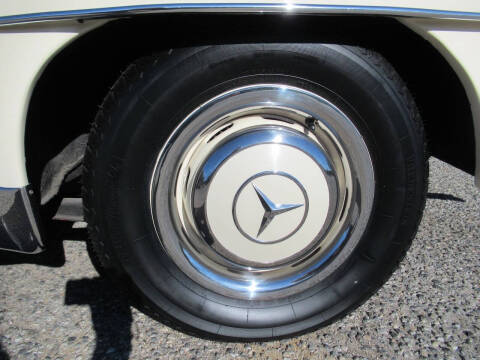 1962 Mercedes-Benz 190-Class