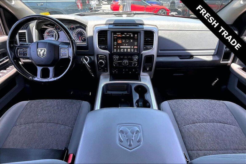 2017 RAM 1500 SLT