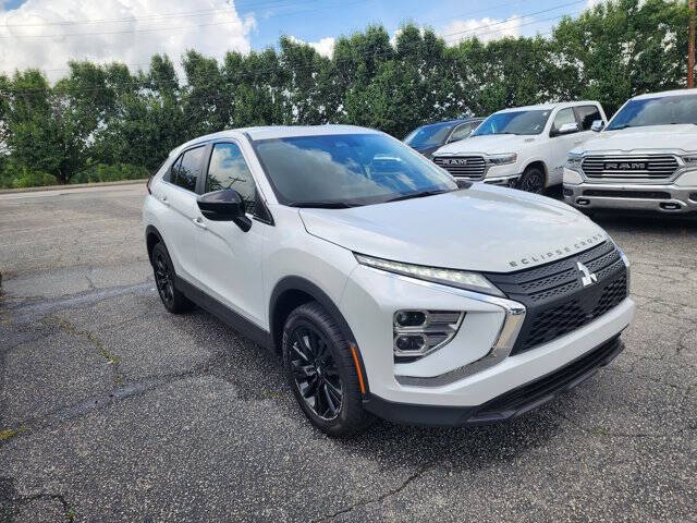 2023 Mitsubishi Eclipse Cross LE S-AWC's photo