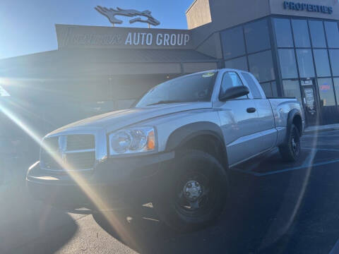 2005 Dodge Dakota for sale at FASTRAX AUTO GROUP in Lawrenceburg KY
