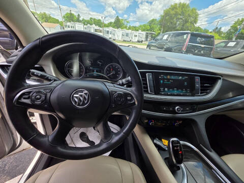 2018 Buick Enclave Essence