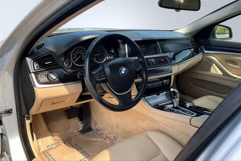 2015 BMW 5 Series 528i xDrive