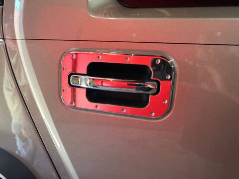 2004 HUMMER H2