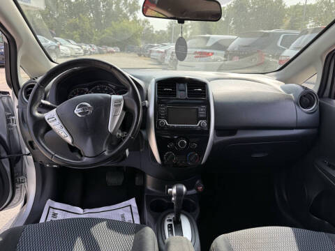 2017 Nissan Versa Note SV