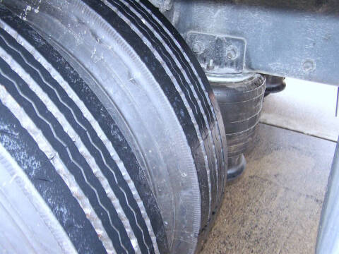 2002 Freightliner FL70