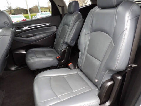 2020 Buick Enclave Essence