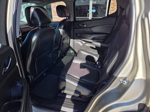 2017 GMC Acadia SLT-1