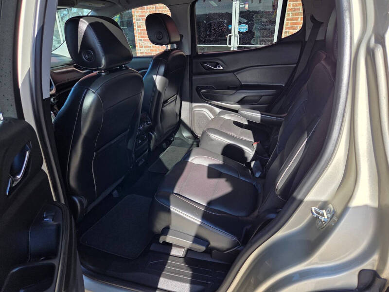 2017 GMC Acadia SLT-1