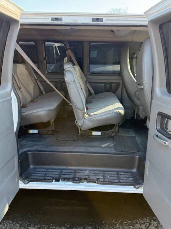 2012 Chevrolet Express LS 2500