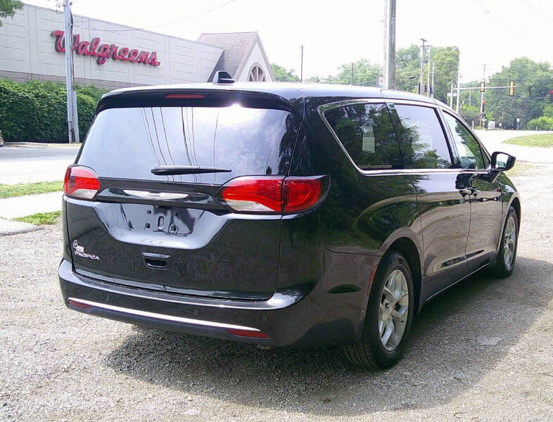 2018 Chrysler Pacifica Touring Plus