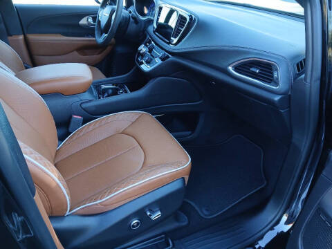 2024 Chrysler Pacifica Pinnacle