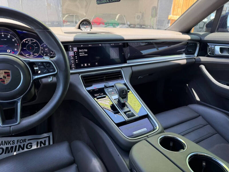 2018 Porsche Panamera
