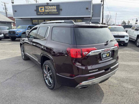 2018 GMC Acadia Denali