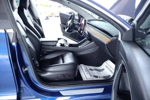 2019 Tesla Model 3 Performance