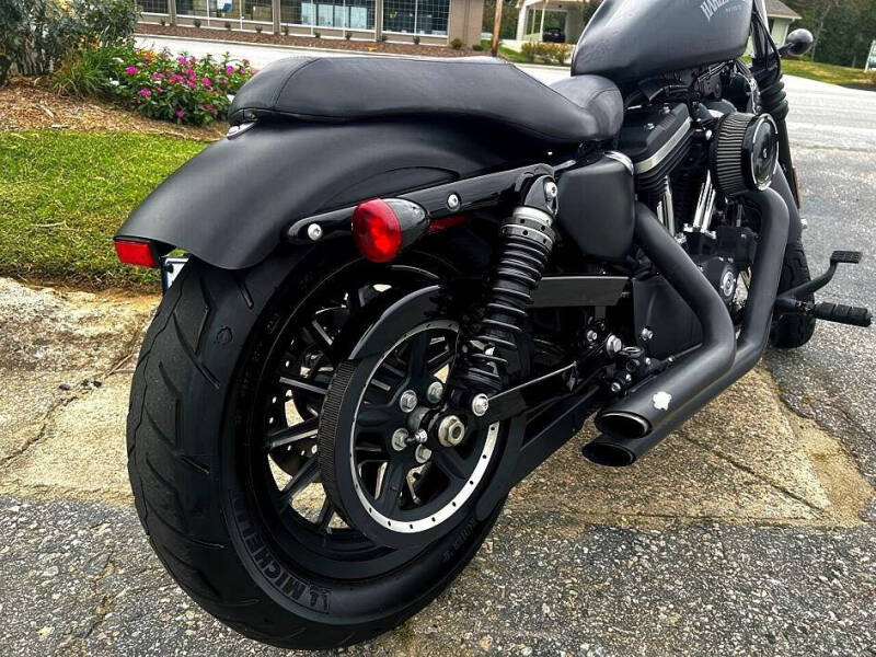 2015 Harley-Davidson XL883N