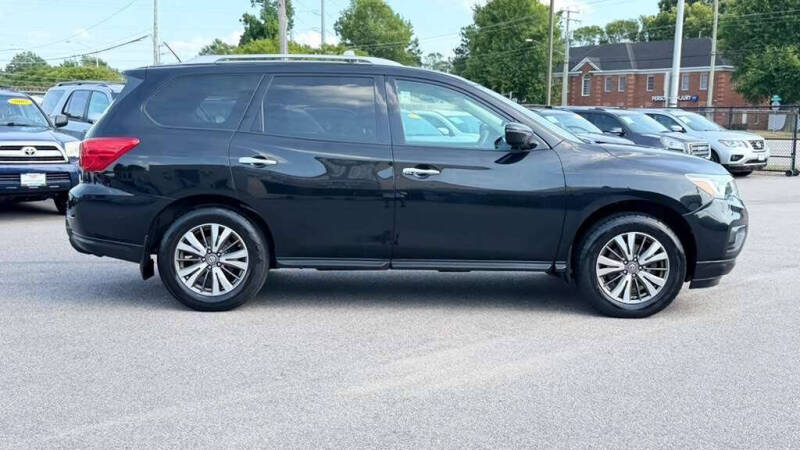 2017 Nissan Pathfinder S