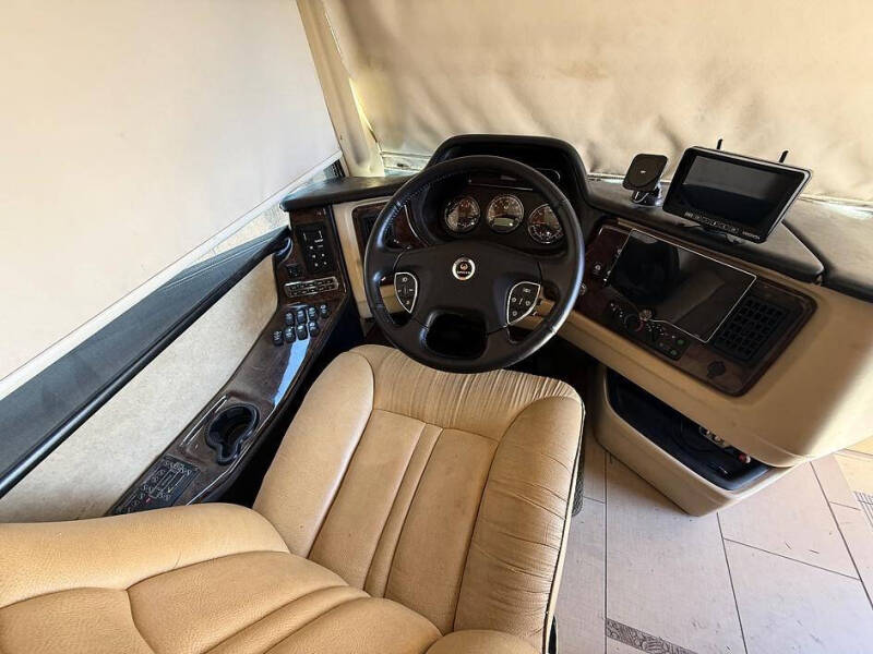 1982 Monaco Knight
