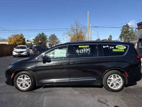 2017 Chrysler Pacifica Limited