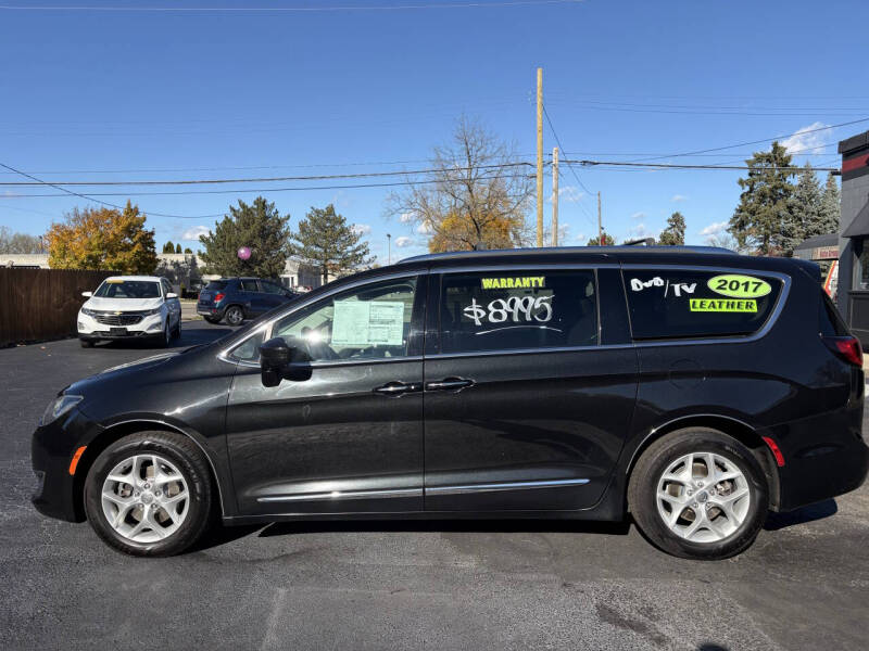 2017 Chrysler Pacifica Limited