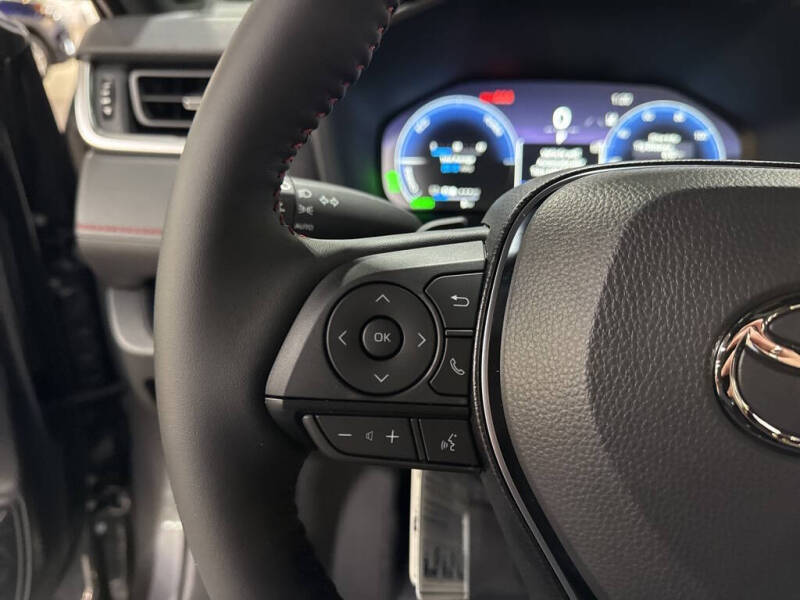 2025 Toyota RAV4 Plug-in Hybrid XSE