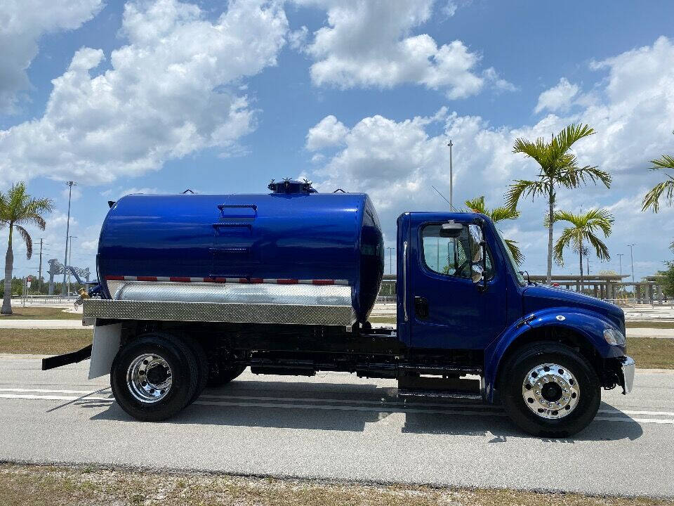 2015 Freightliner M2 106 for sale at City Truck Sales in Miami , FL