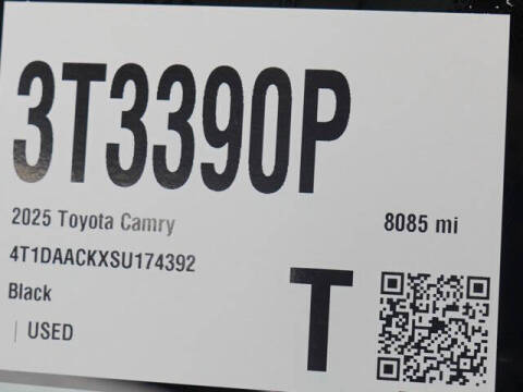 2025 Toyota Camry SE