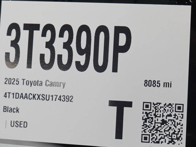 2025 Toyota Camry SE